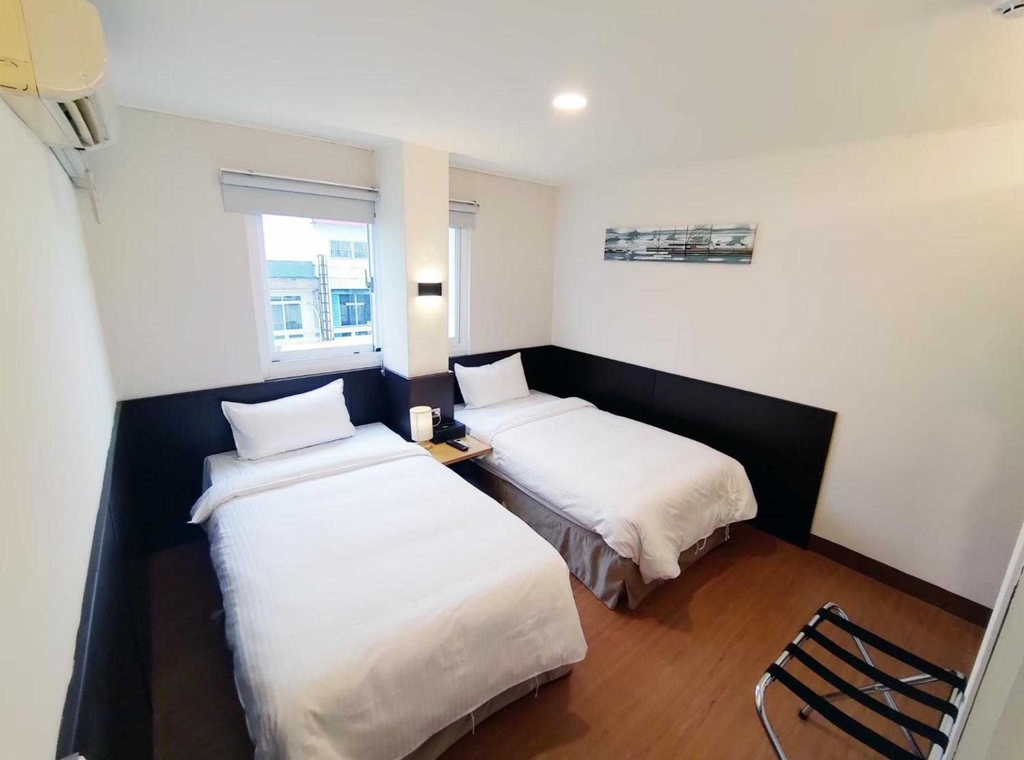 富裕商旅 Rich-Hotel T'ai-tung Kültér fotó